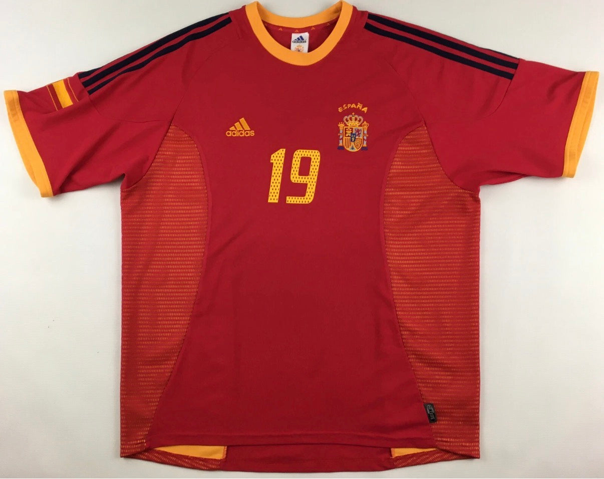 Xavi 2002 Spain Home Jersey