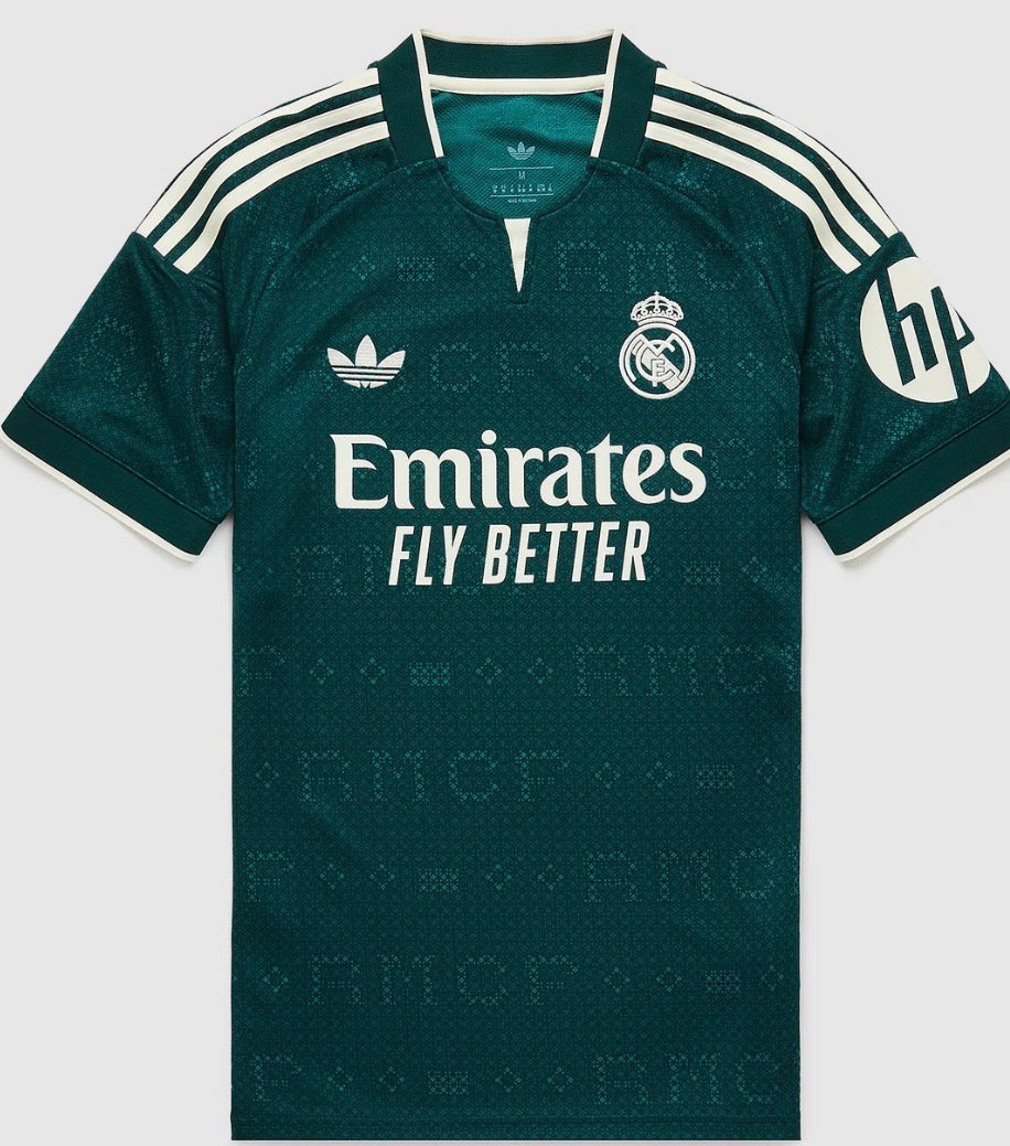 Real Madrid 26-27 Away Jersey